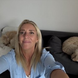 Adele124, 19830115, Woudrichem, Noord-Brabant, Netherlands