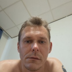 Loecioes, 19890621, Rotterdam, Zuid-Holland, Netherlands Loecioes, 19890621, Rotterdam, Zuid-Holland, Netherlands